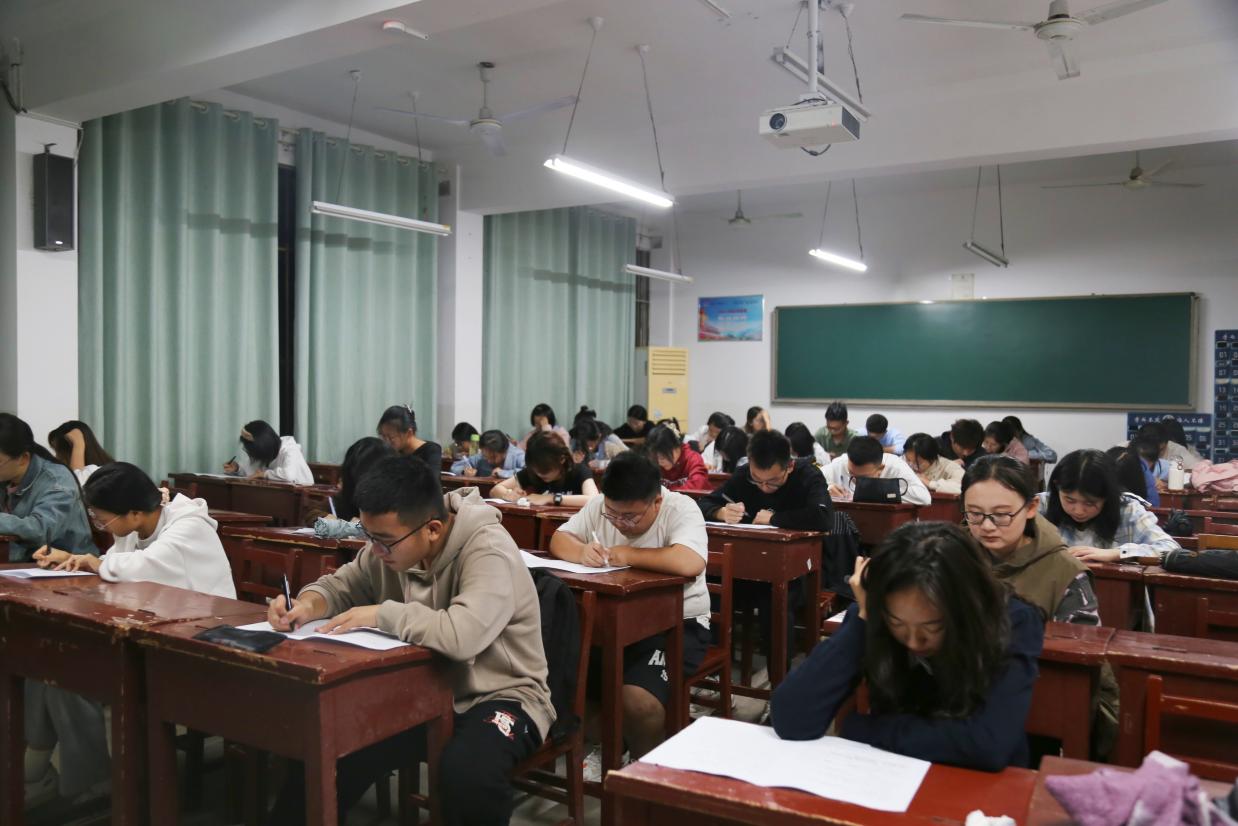图示, 示意图
中度可信度描述已自动生成:ver1 图示, 示意图
中度可信度描述已自动生成:ver1